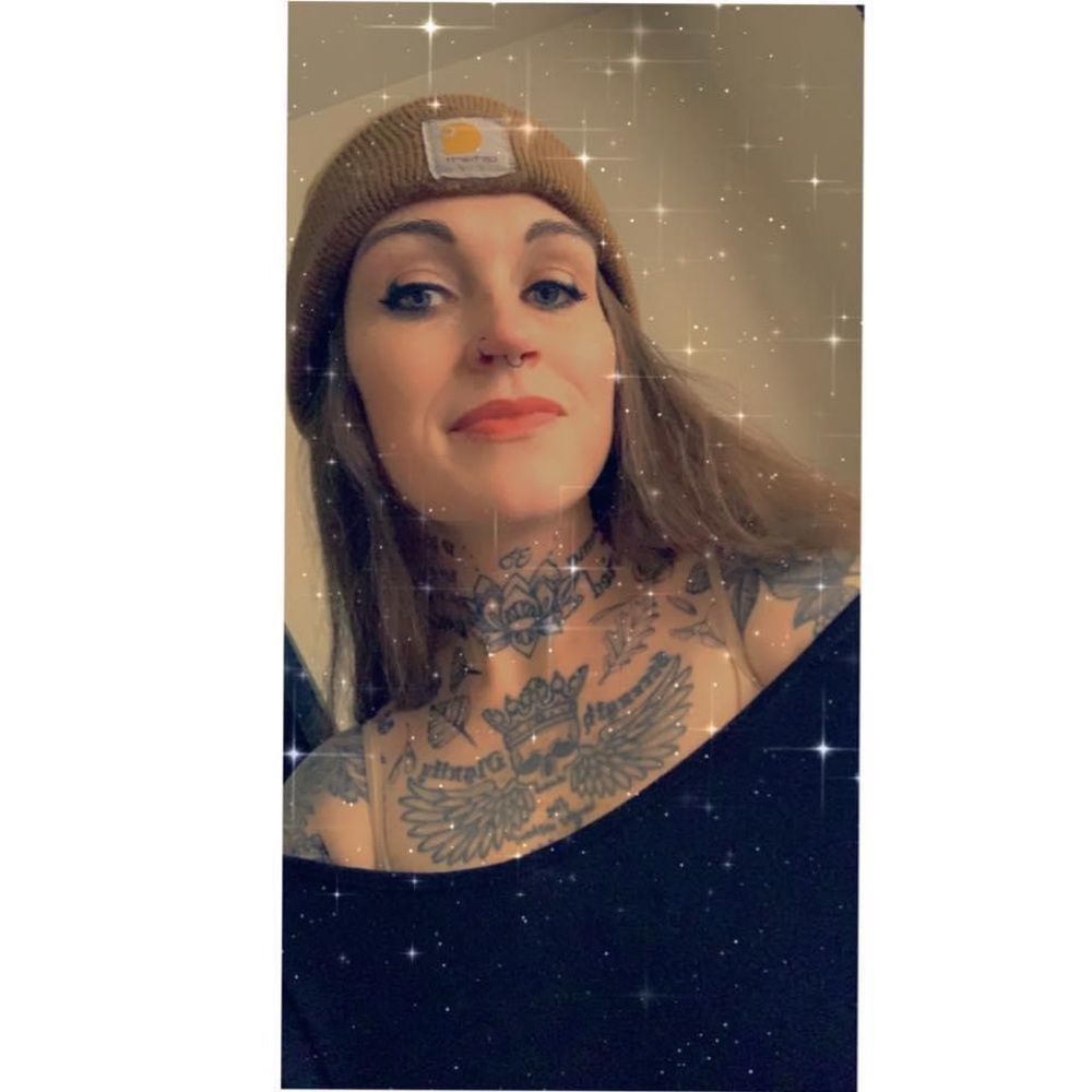 Meet your Posher, Naomi